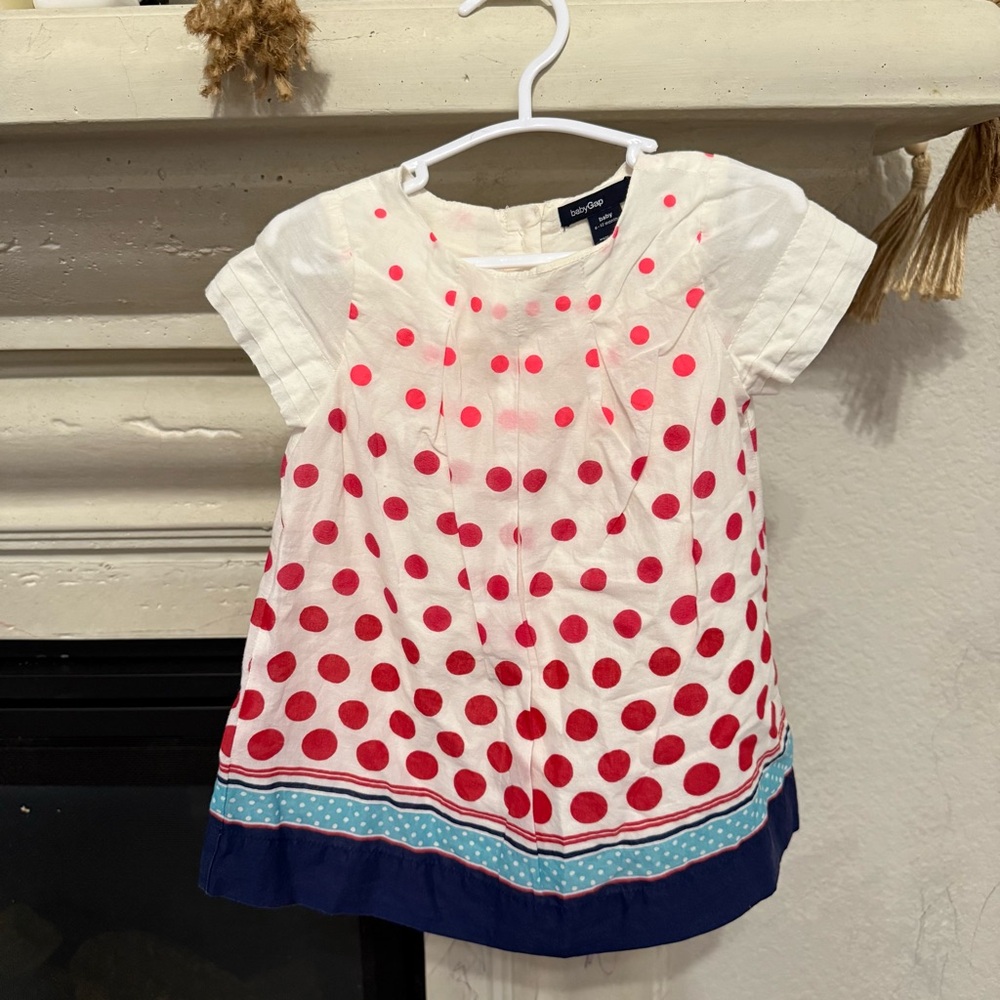 BabyGap Short Sleeve Tunic pintuck 6-12M